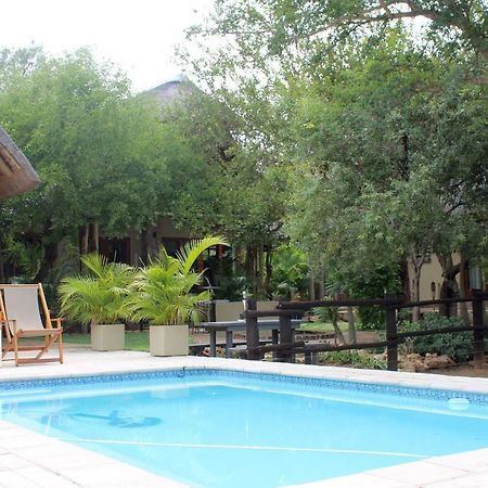 Woodpecker Lodge B&B โฮดสปรูท ภายนอก รูปภาพ