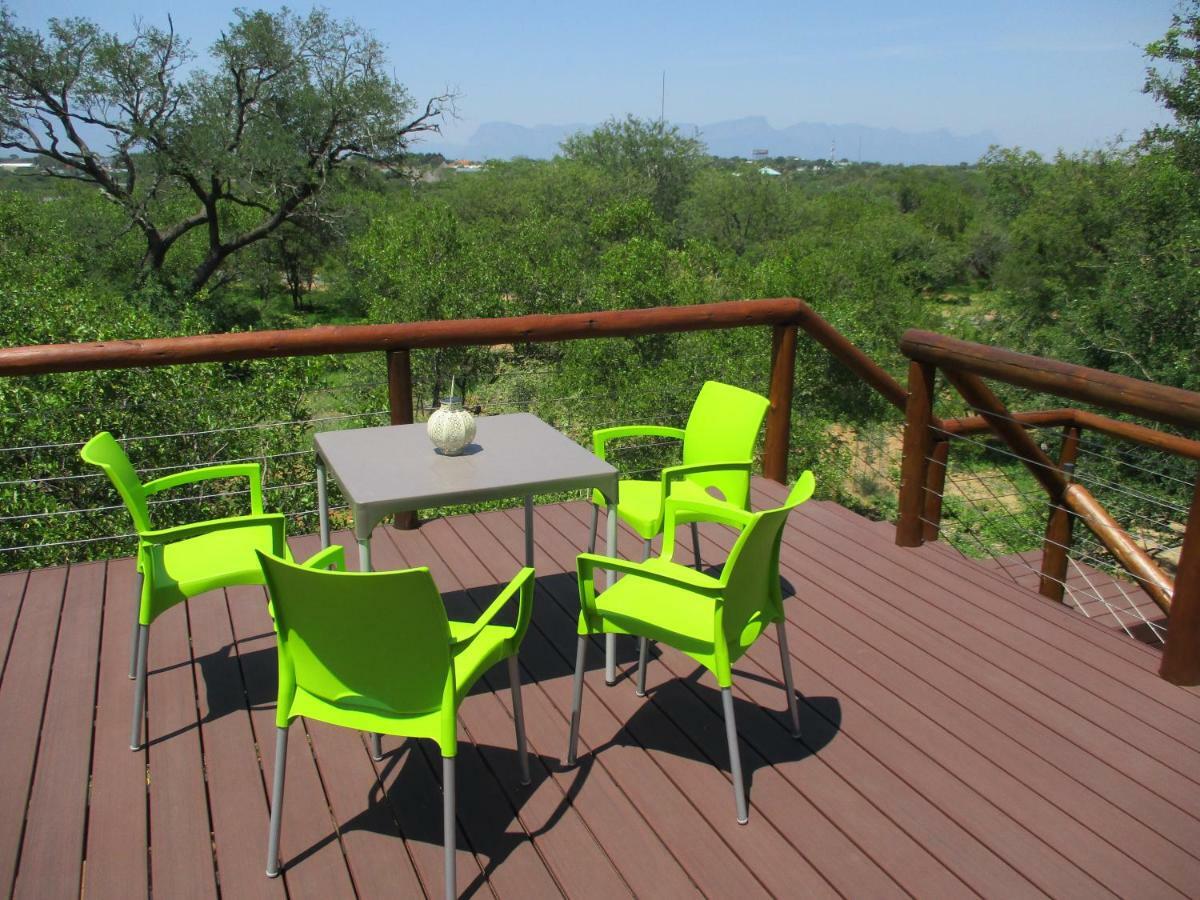 Woodpecker Lodge B&B โฮดสปรูท ภายนอก รูปภาพ